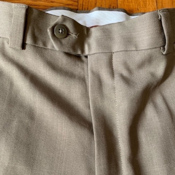 Haggar Men's Classic Fit Iron-Free Pants - Picture 4 of 12